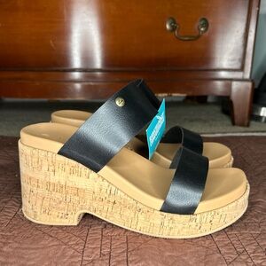 NWT Reef Sunset Ibiza Black and Tan Platform Sandals 4inch heel cushion bottom